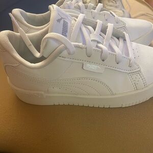 White puma